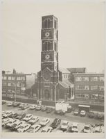 Le clocher de l'église Saint-Joseph de La Louvière par Jean Messagier