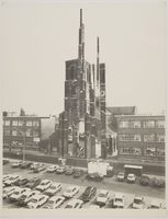 Le clocher de l'église Saint-Joseph de La Louvière par Théophraste Reblochon